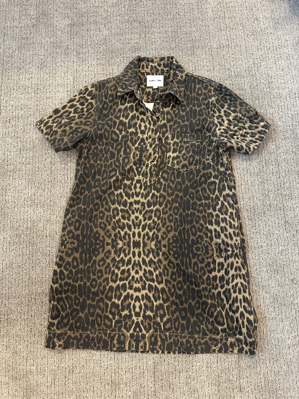 Women’s denim leopard print dress size medium